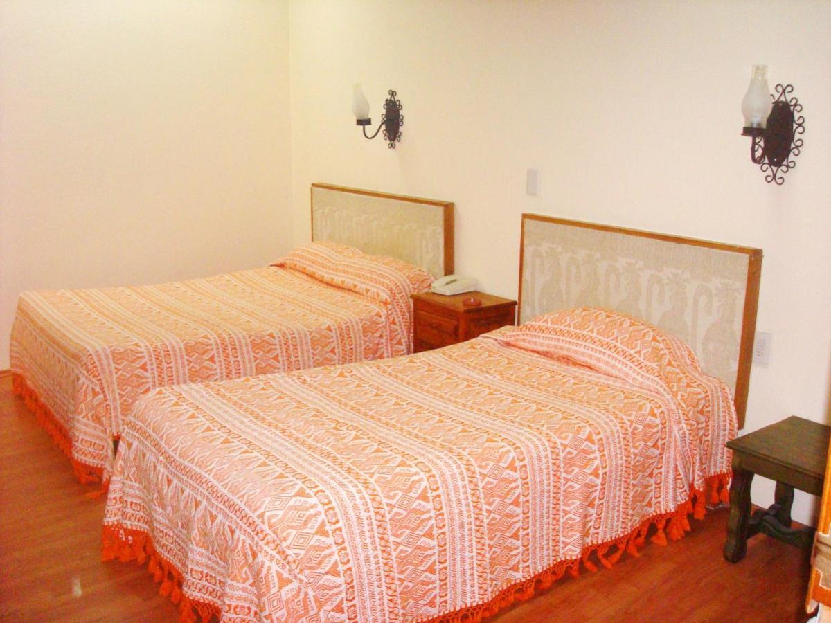 Hotel Don Quijote San Cristóbal de Las Casas エクステリア 写真
