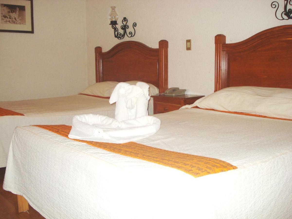 Hotel Don Quijote San Cristóbal de Las Casas エクステリア 写真