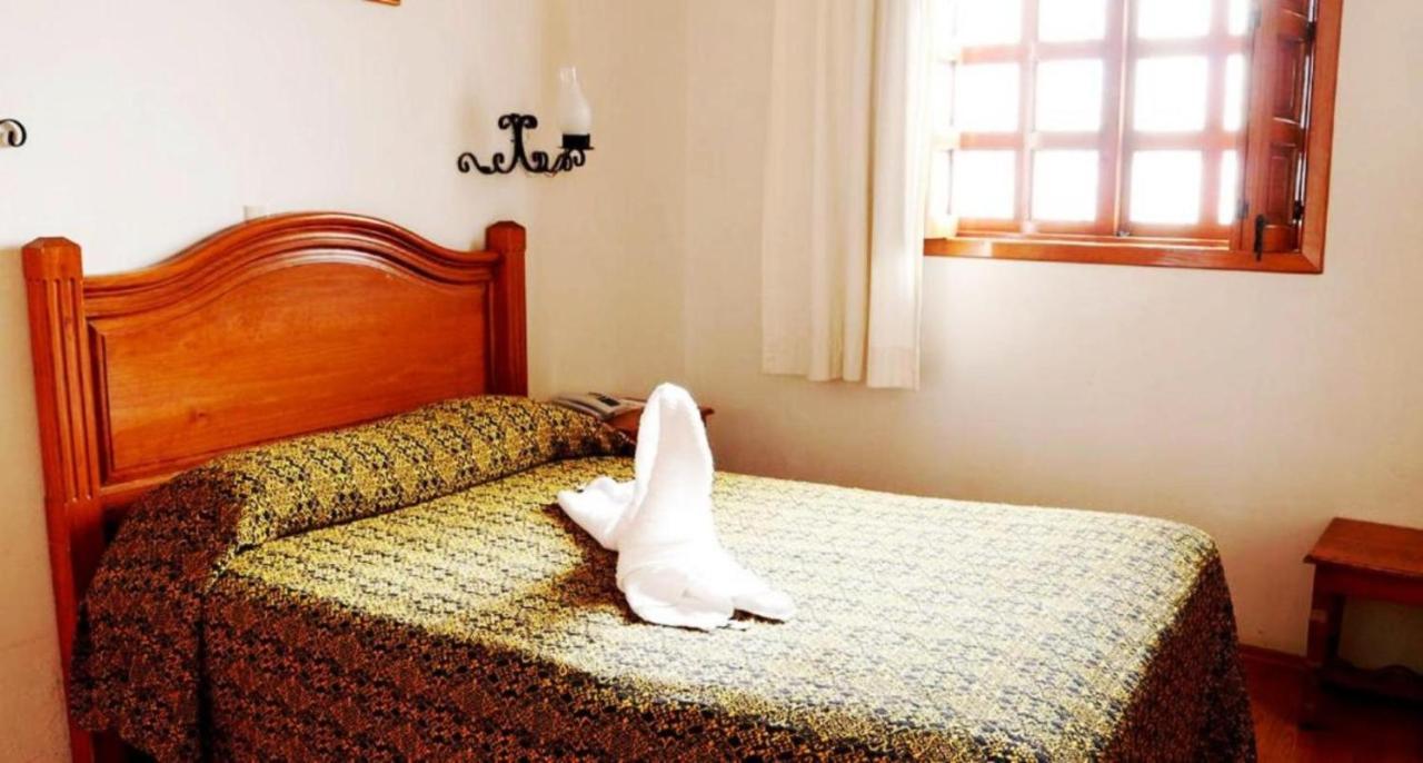 Hotel Don Quijote San Cristóbal de Las Casas エクステリア 写真