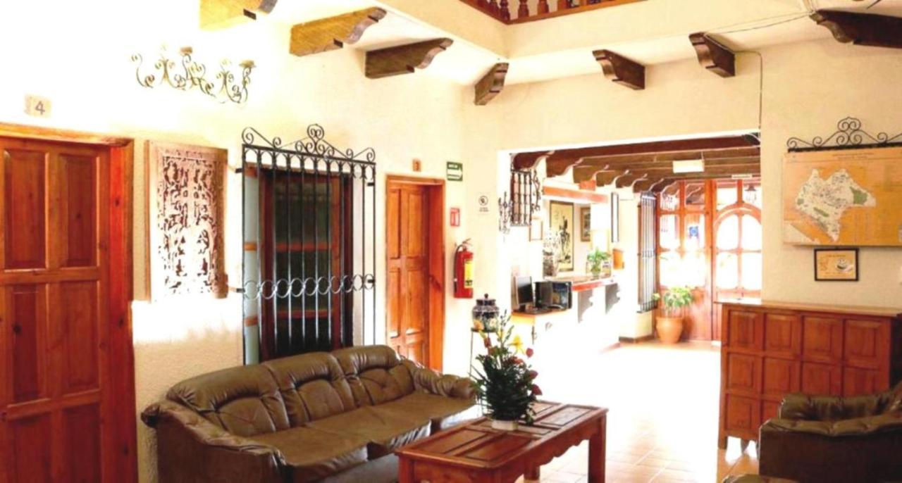 Hotel Don Quijote San Cristóbal de Las Casas エクステリア 写真