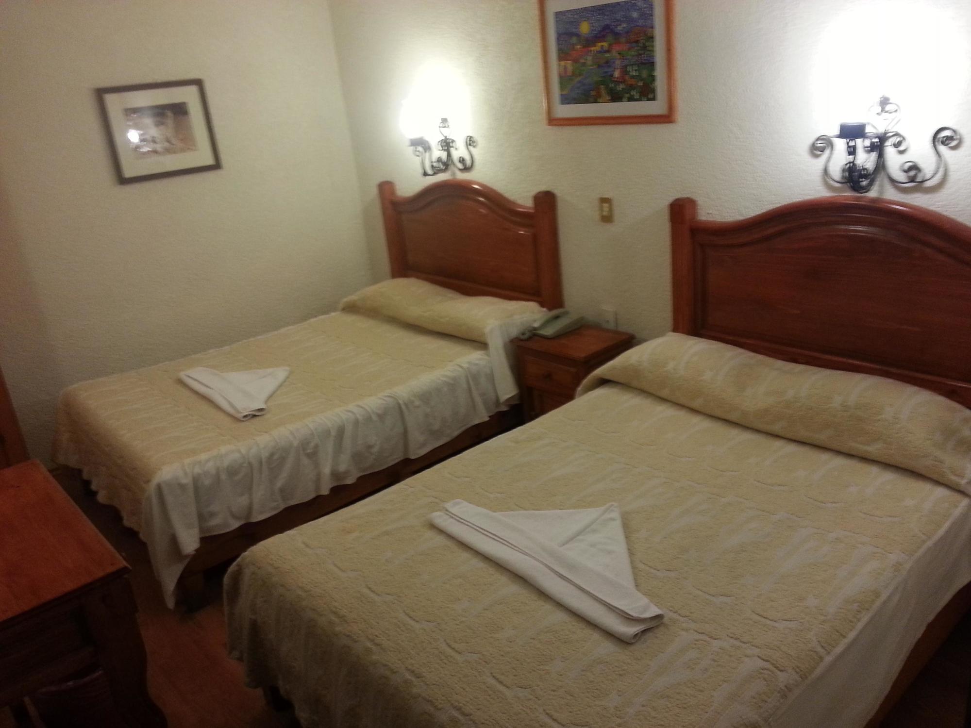Hotel Don Quijote San Cristóbal de Las Casas エクステリア 写真