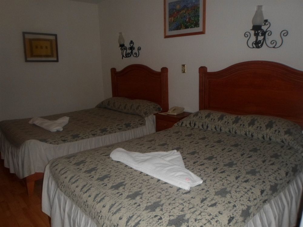 Hotel Don Quijote San Cristóbal de Las Casas エクステリア 写真